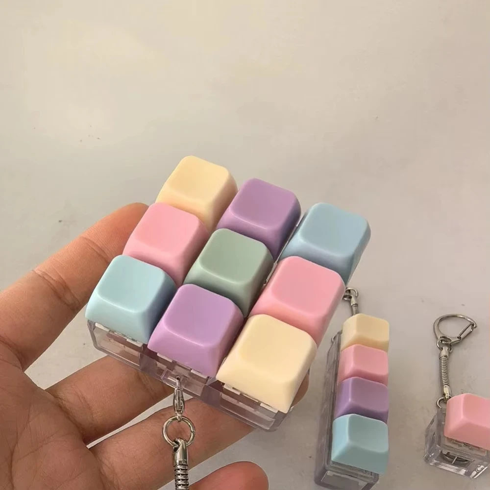 Mechanical Stress Relief Fidget Keychain Anxiety Relief EDC Tool 4 or 9 Key